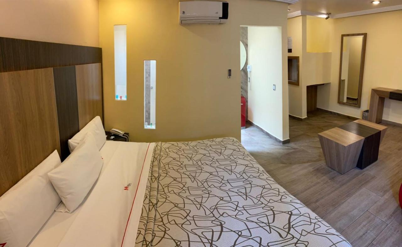 Hotel Hotel M Elite Rojo 3*
